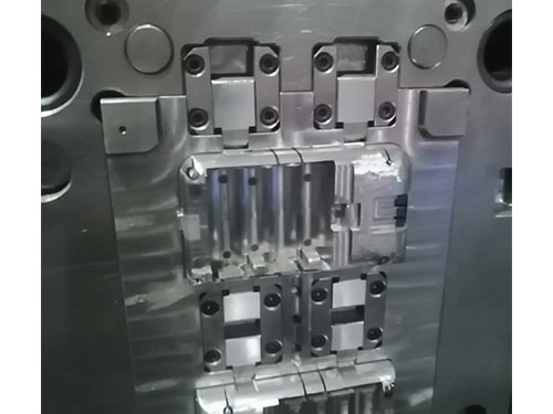 精密機(jī)殼模具